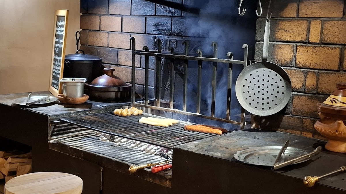 Le Pied De La Gargouille
