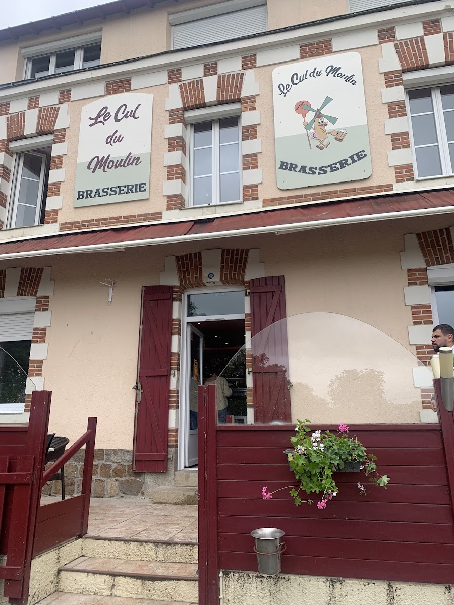 Le Port Du Moulin