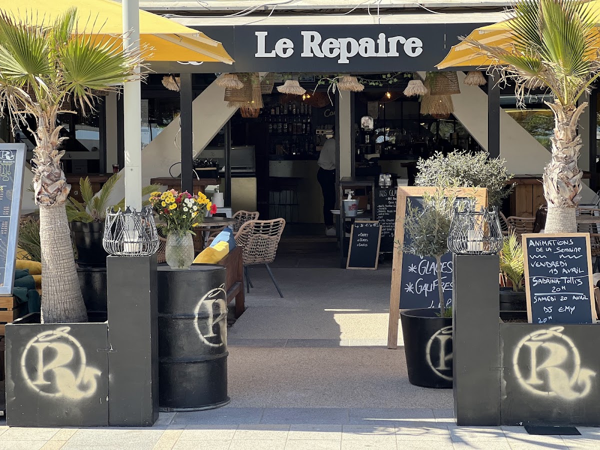 Le Repaire