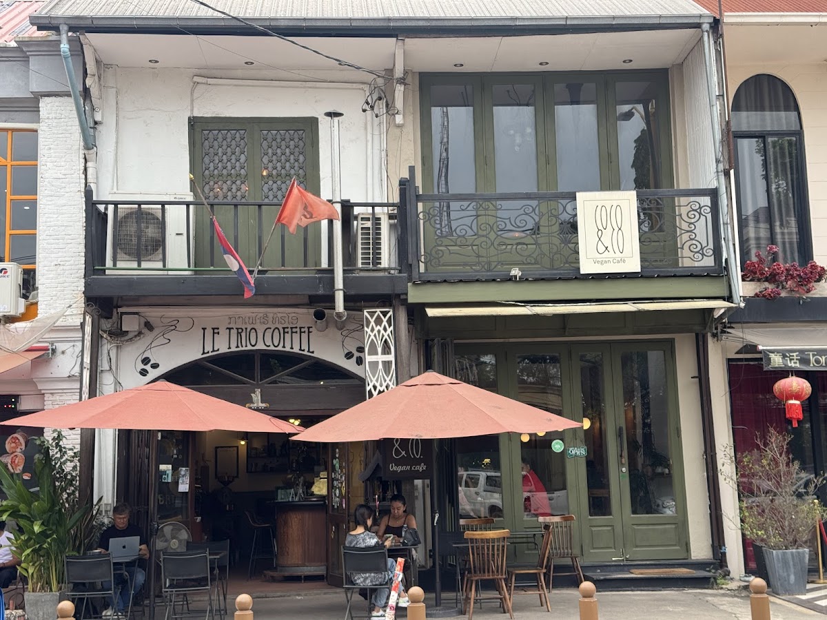 Le Trio Coffee