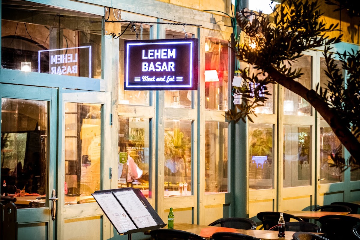 Lechem Basar