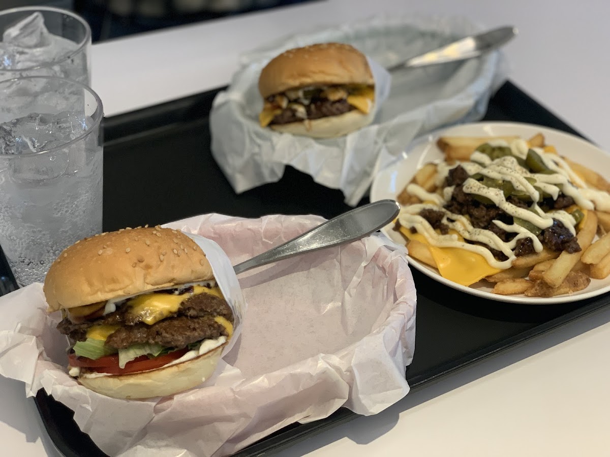 Lee's Deli Photos 9
