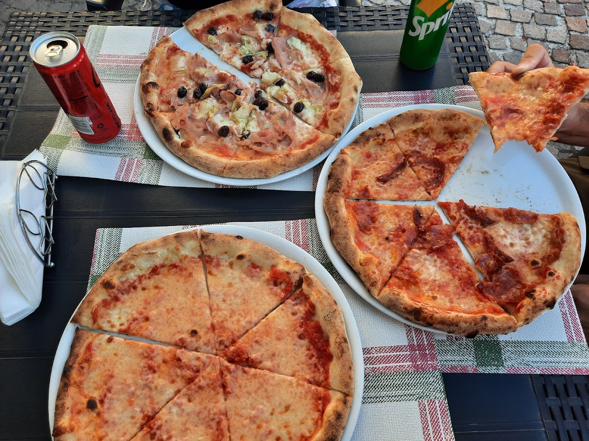 Lemeti (Pizzeria, Kebab) Photos 9