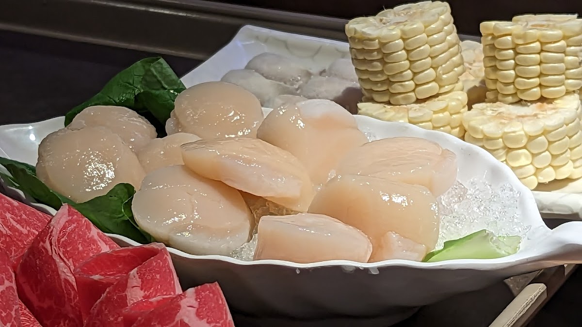 Lemon Grass Hot Pot Photos 9