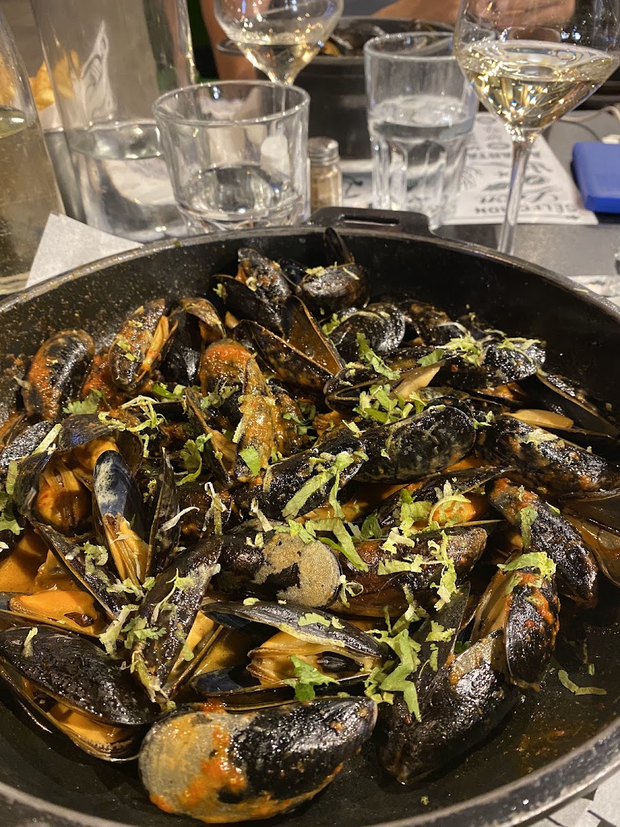 Léon Fish Brasserie - Lyon Mercière Photos 9