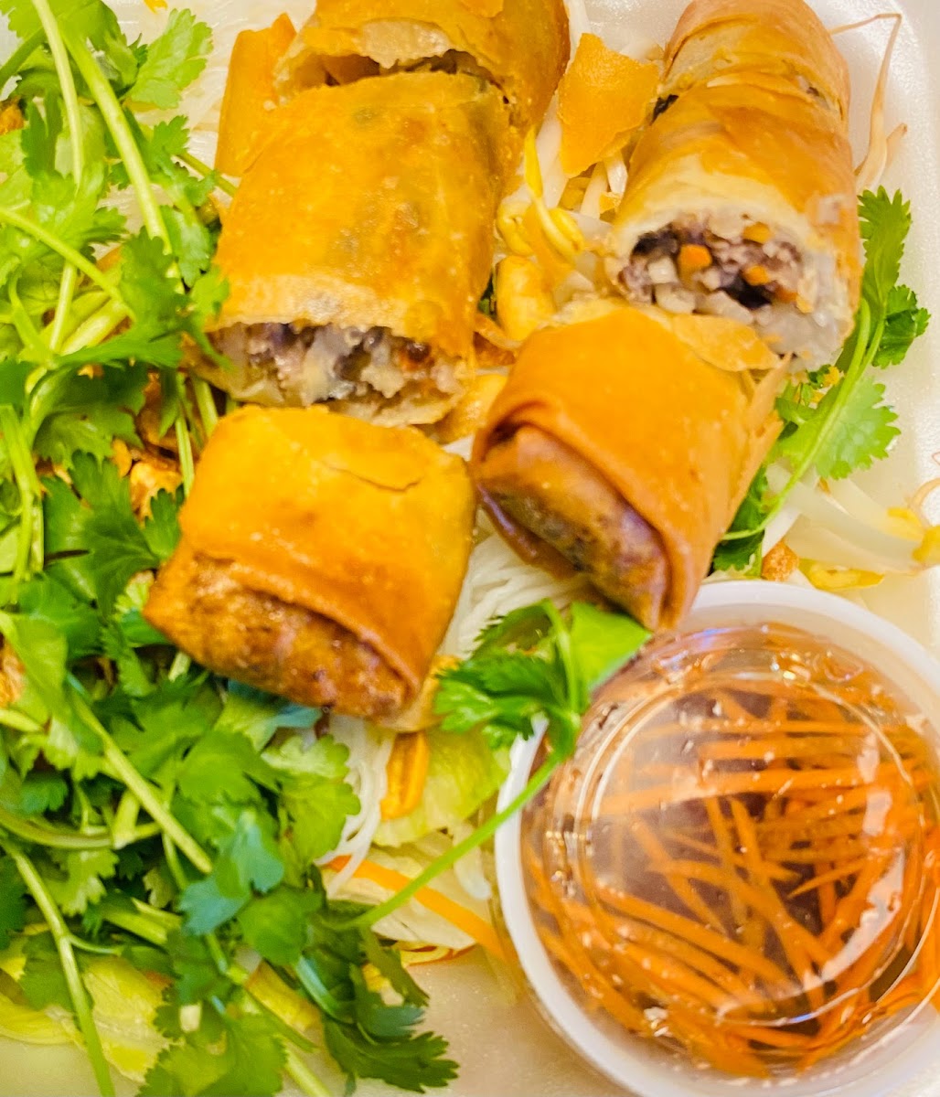 Lilly’S Asian Cafe Photos 9