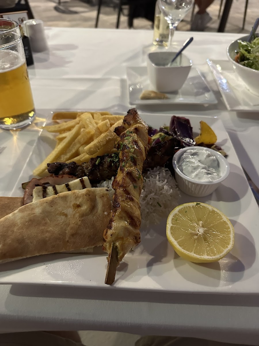 Limanaki Fish Restaurant Photos 9