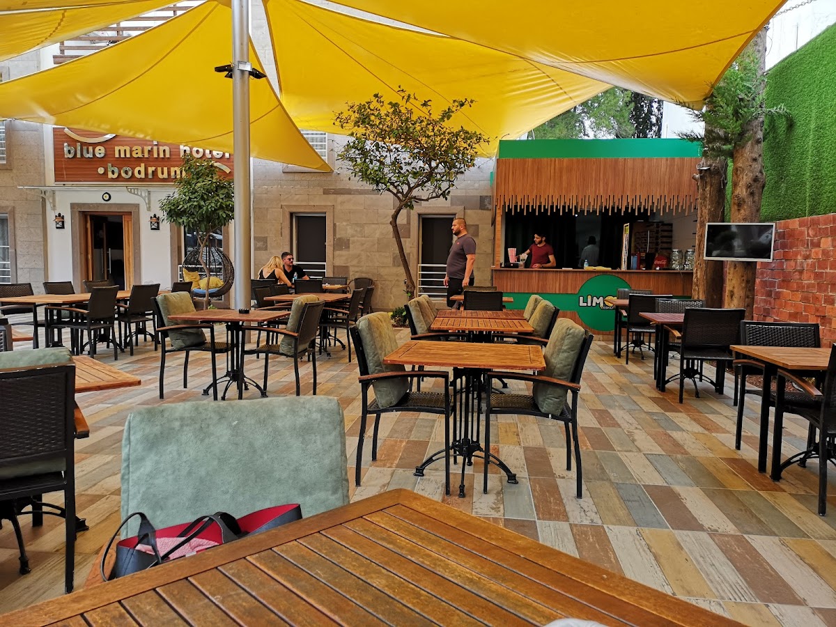 Limoon Cafe Restaurant