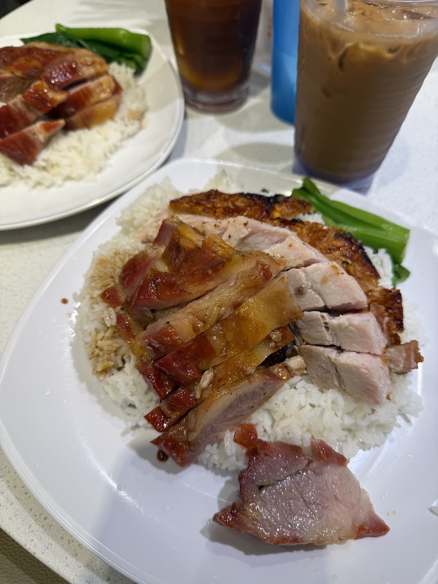 Lin Wo Roasted Pork Restaurant Photos 2