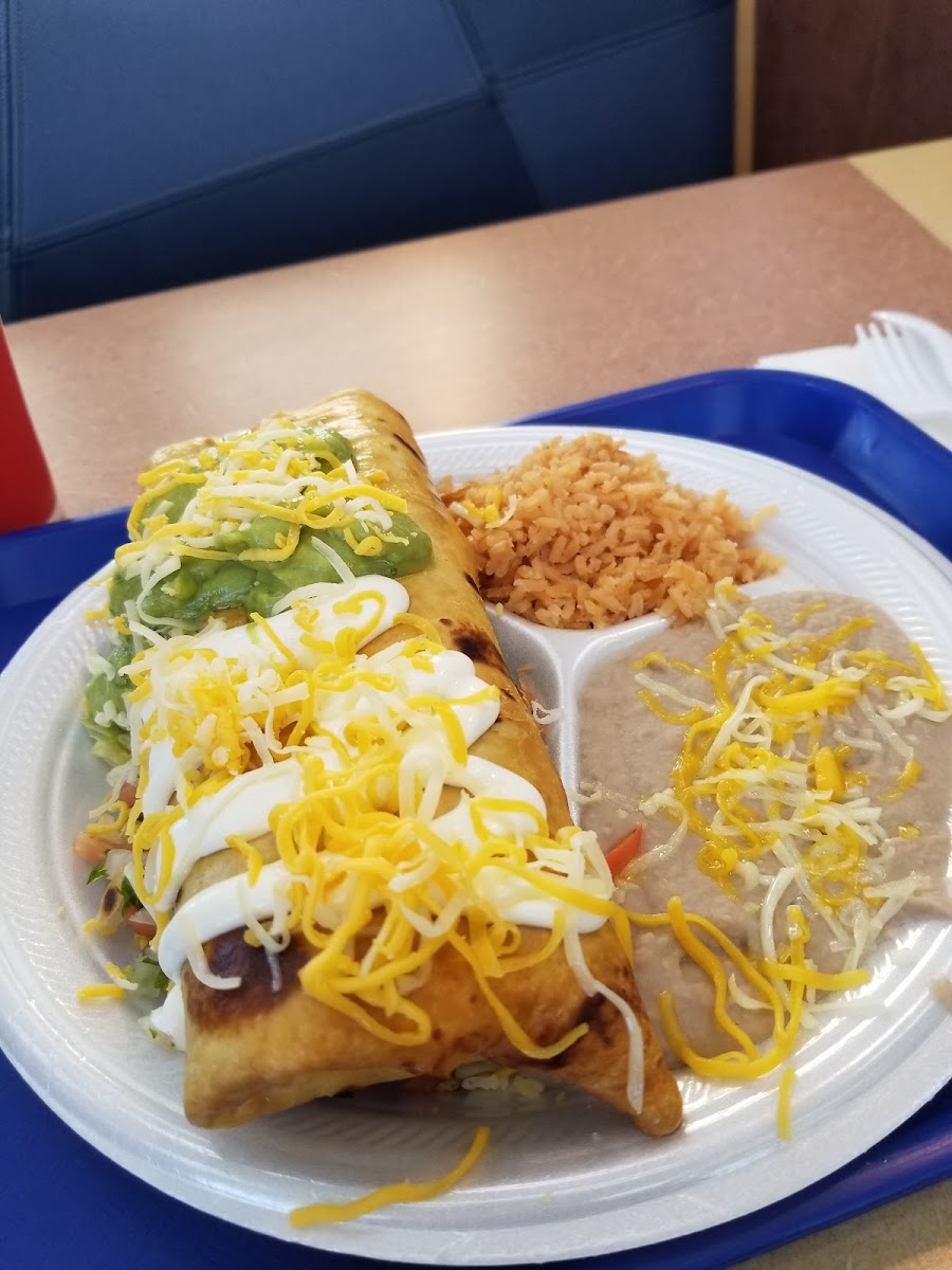 Linas Restaurant Photos 2