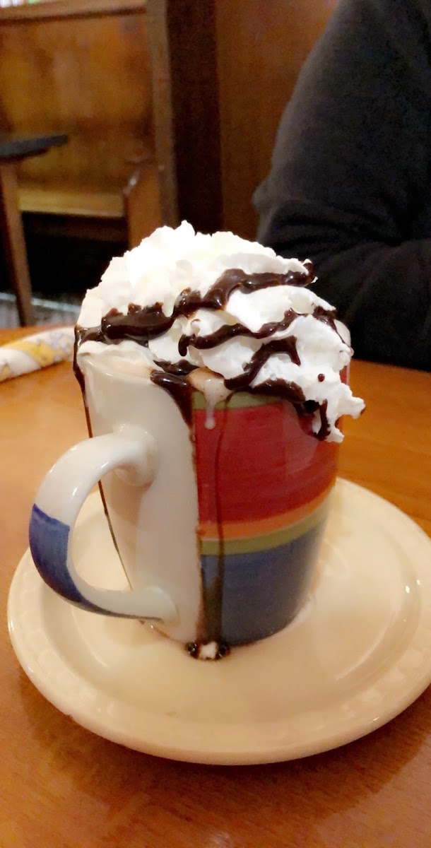 Lindell's Chocolate Shoppe Photos 9
