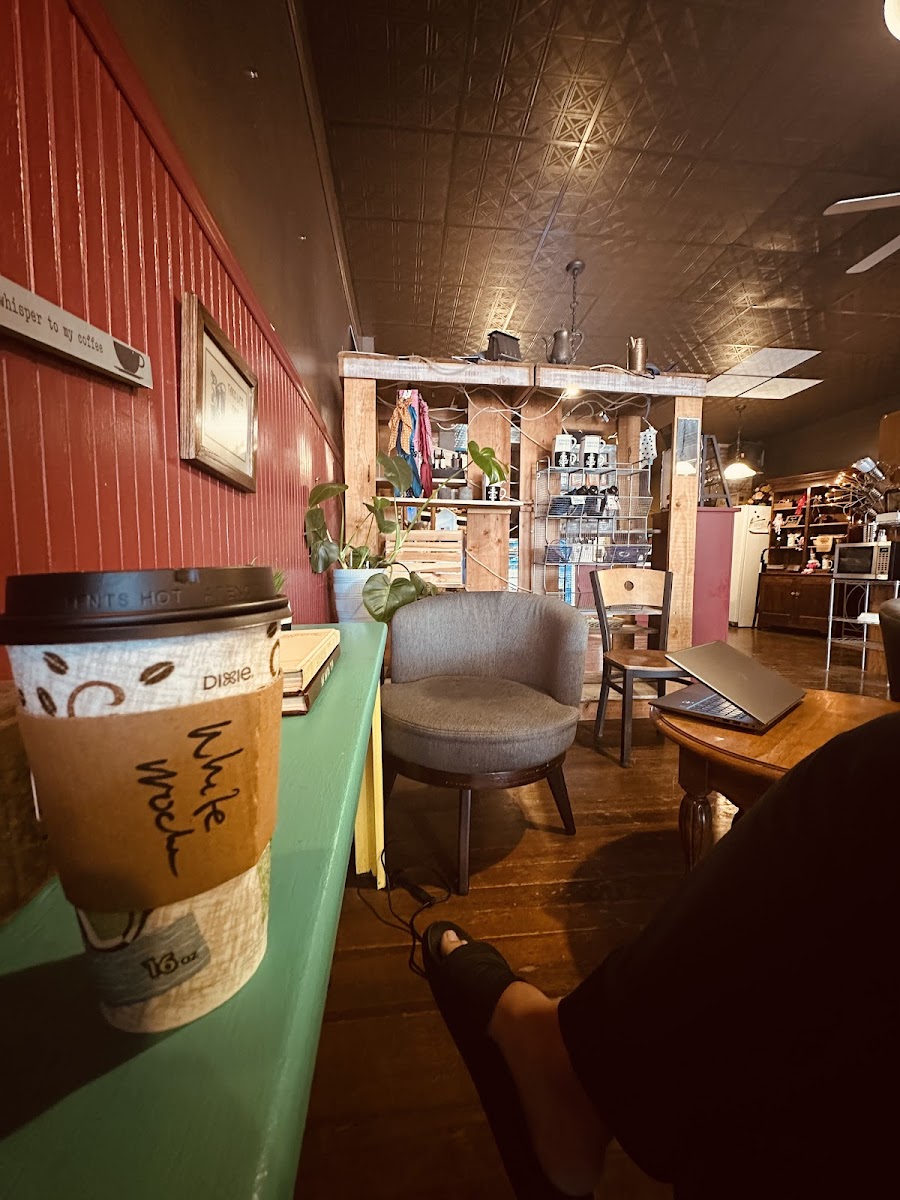 Linden Street Coffeehouse & Cafè Photos 2