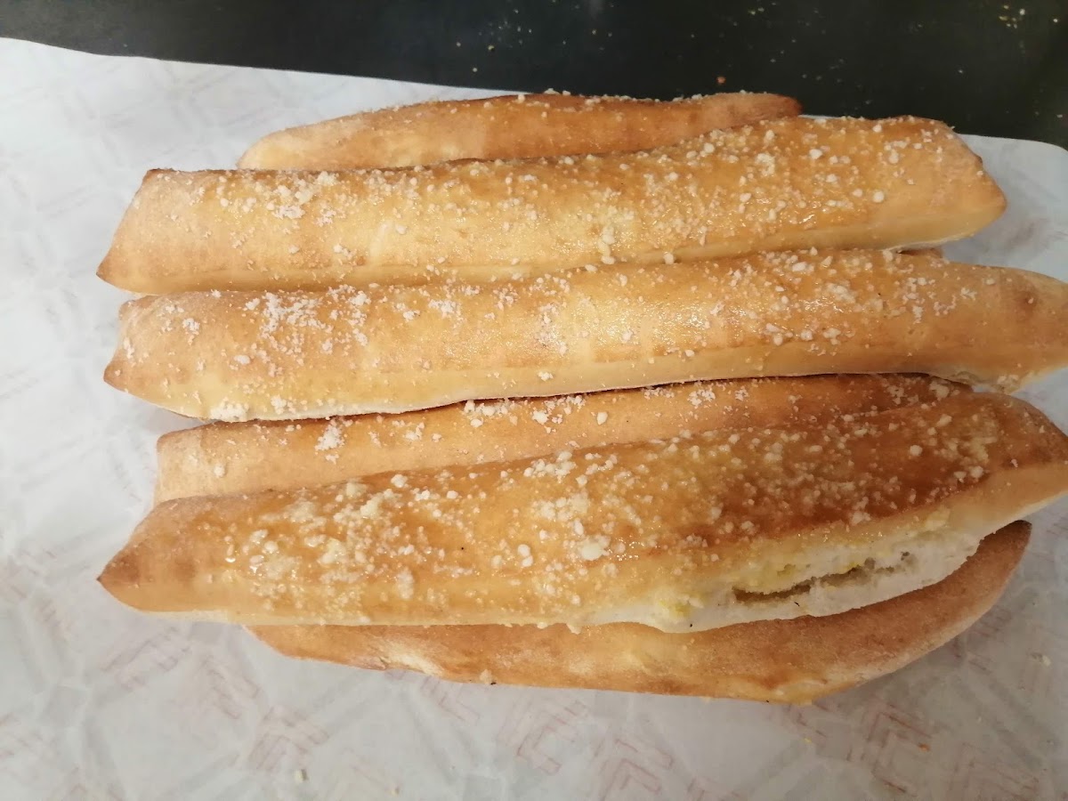 Little Caesars Dominio Cumbres Photos 2