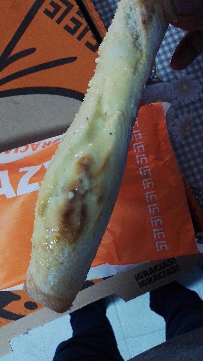 Little Caesars Pizza 'maravillas' Photos 9