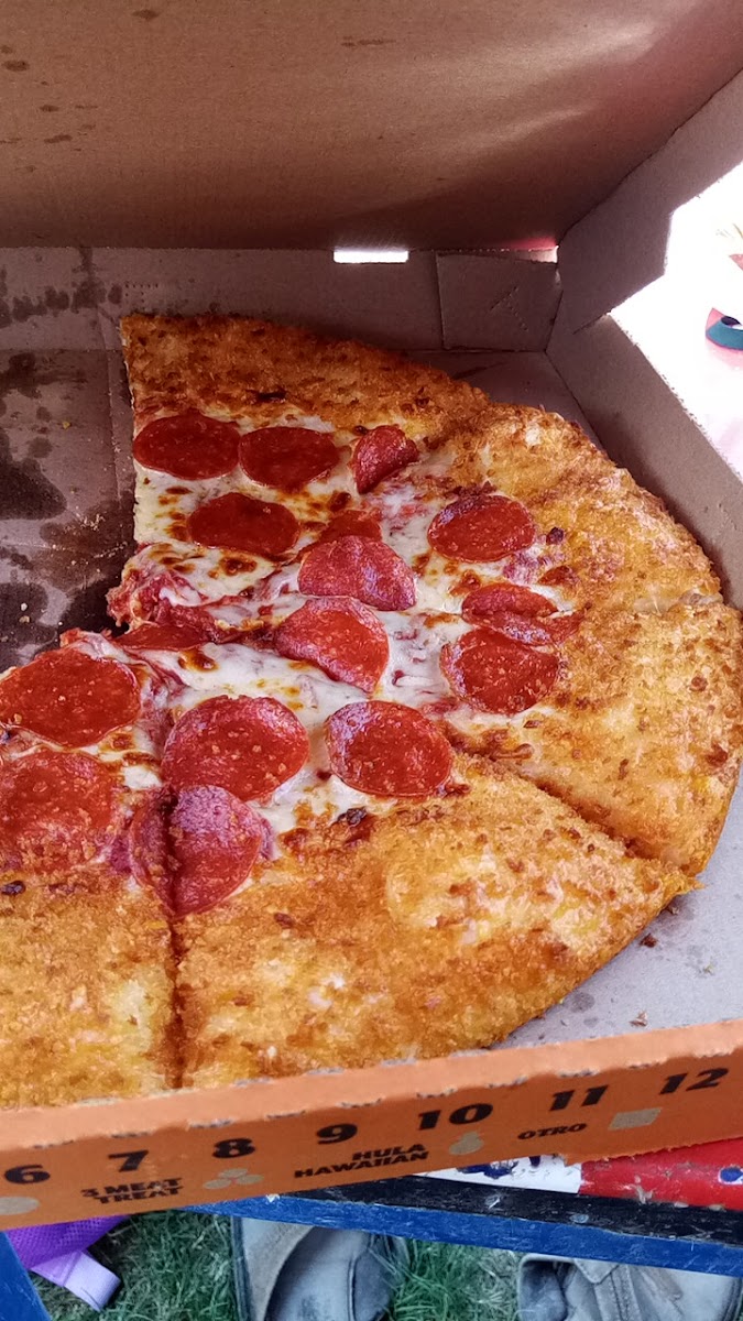 Little Caesar's Pizza Suc. Valle Del Sol Photos 9