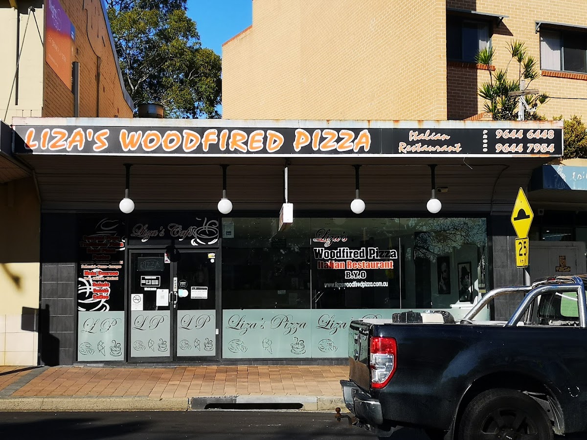 Liza’S Woodfired Pizza