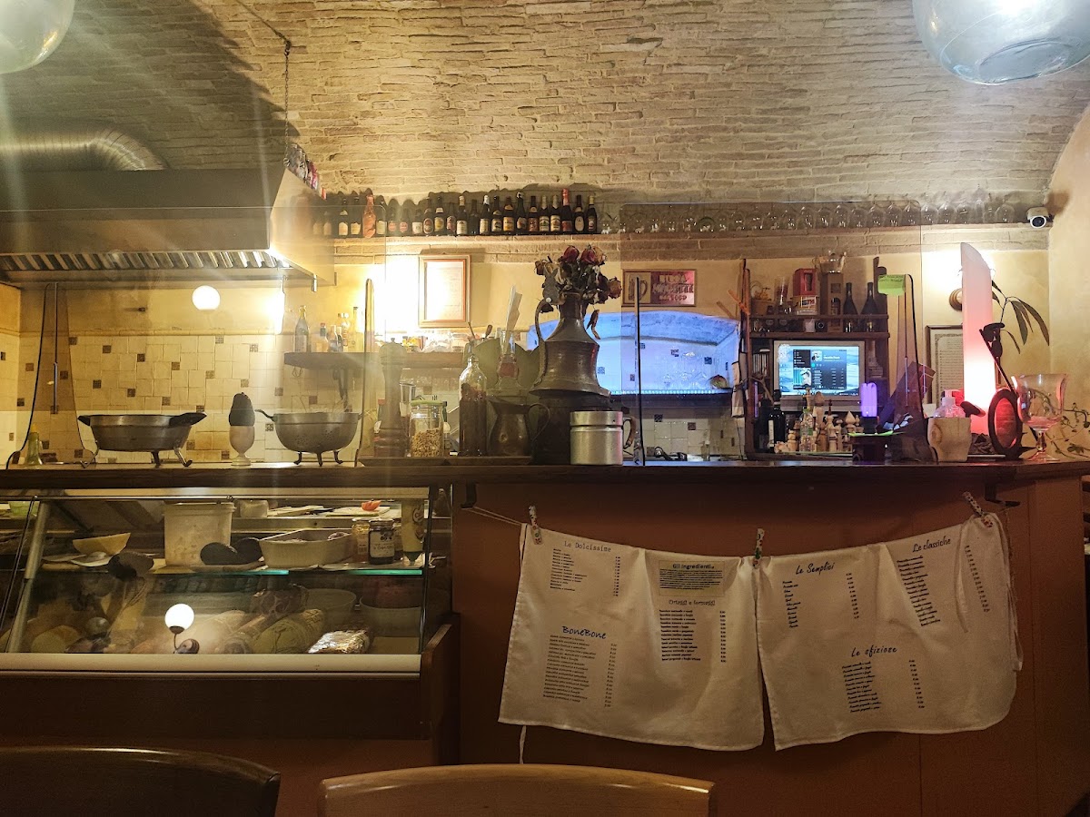 Lo Sfizio Piadineria Artigianale Photos 9