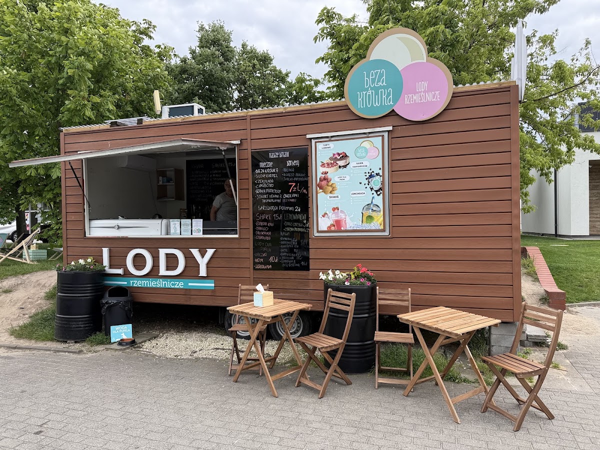 Lody Rzemieślnicze Beza Krówka