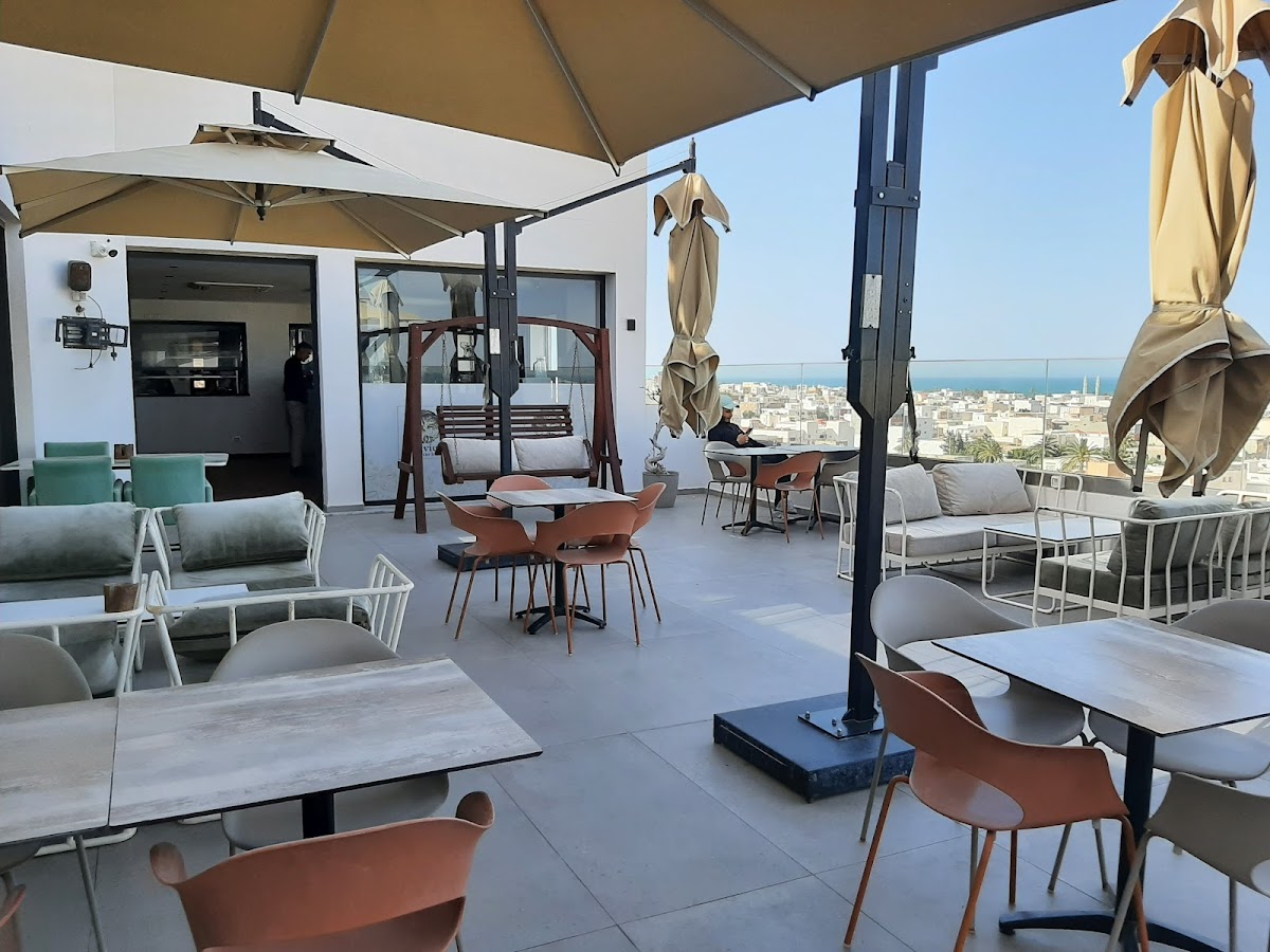 L'olivium Restaurant Lounge