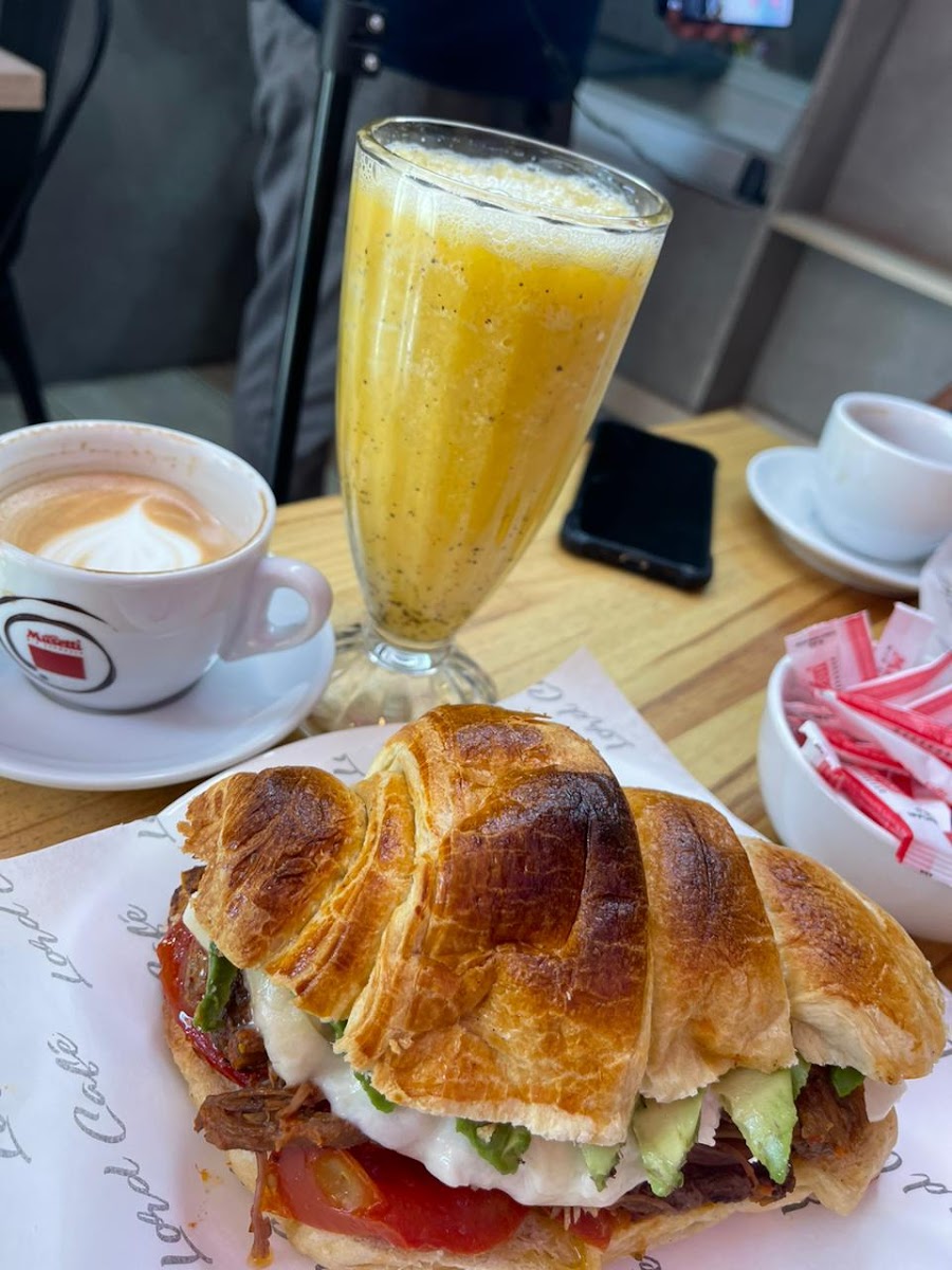 Lord Cafe Photos 2