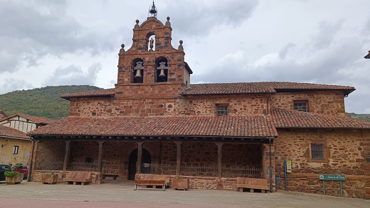 Los Acebos Photos 2