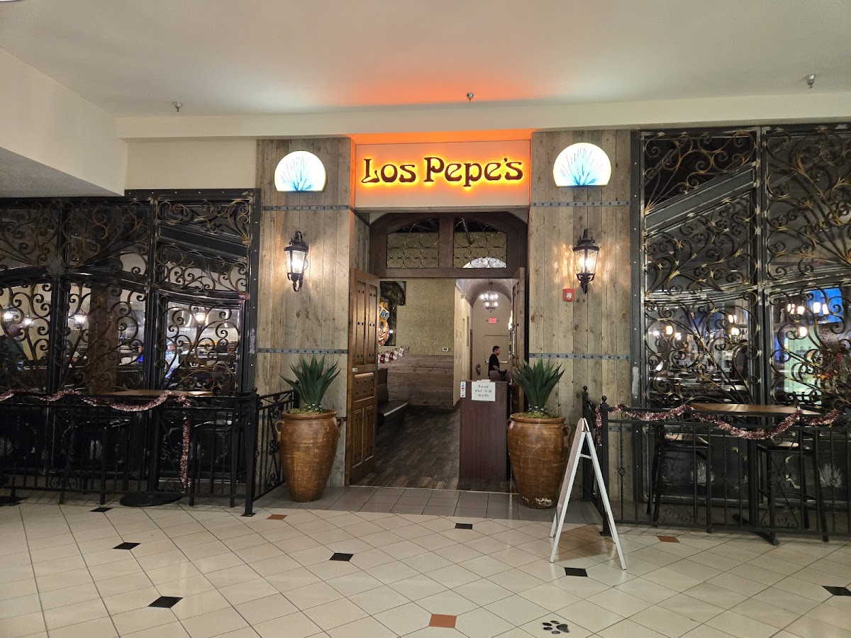 Los Pepe's At The Mall