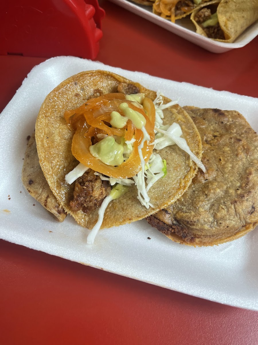 Los Pericos Tacos A Vapor Y Empalmes Photos 2