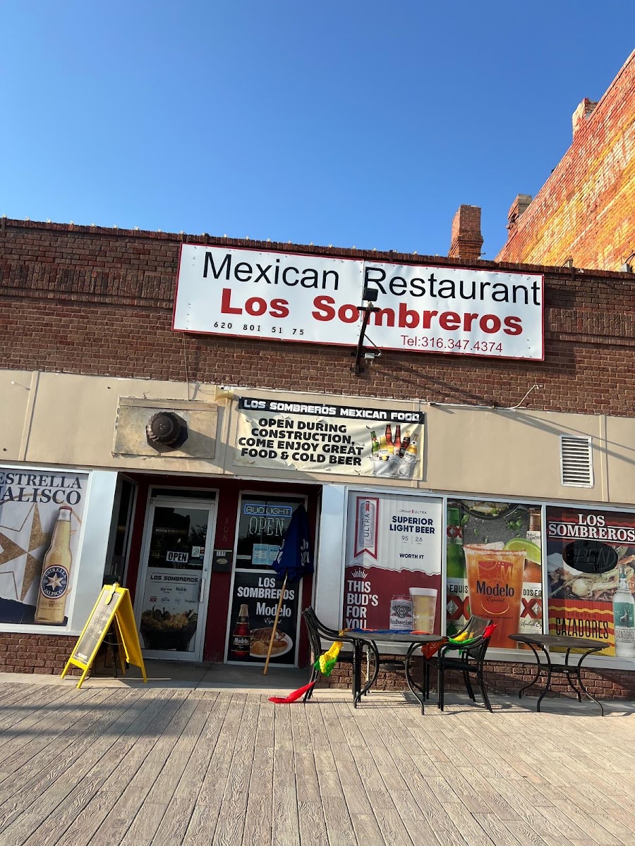 Los Sombreros