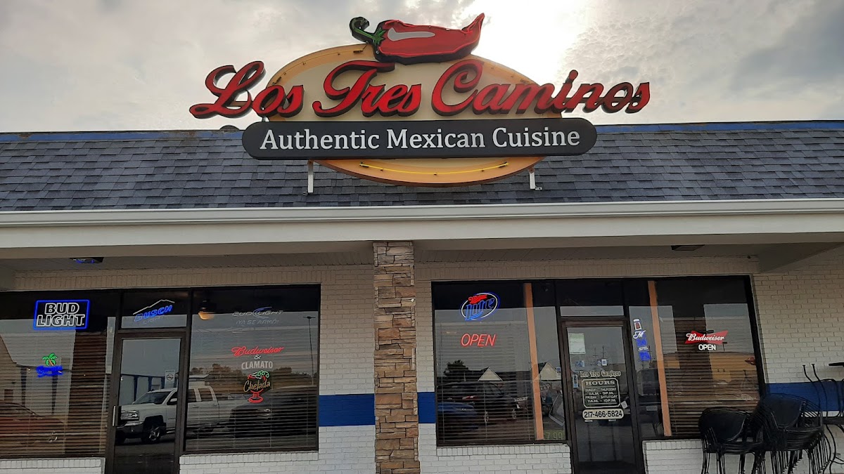 Los Tres Caminos