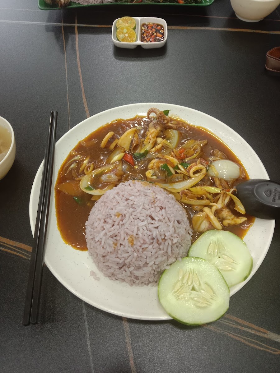 Lot 3 Cafe