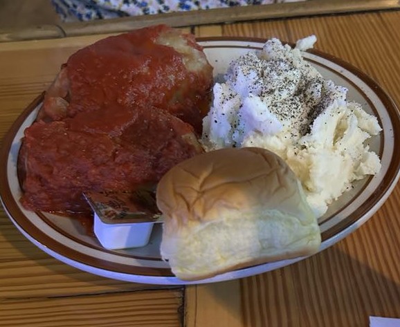 Lovelton Hotel Bar And Grill Photos 9