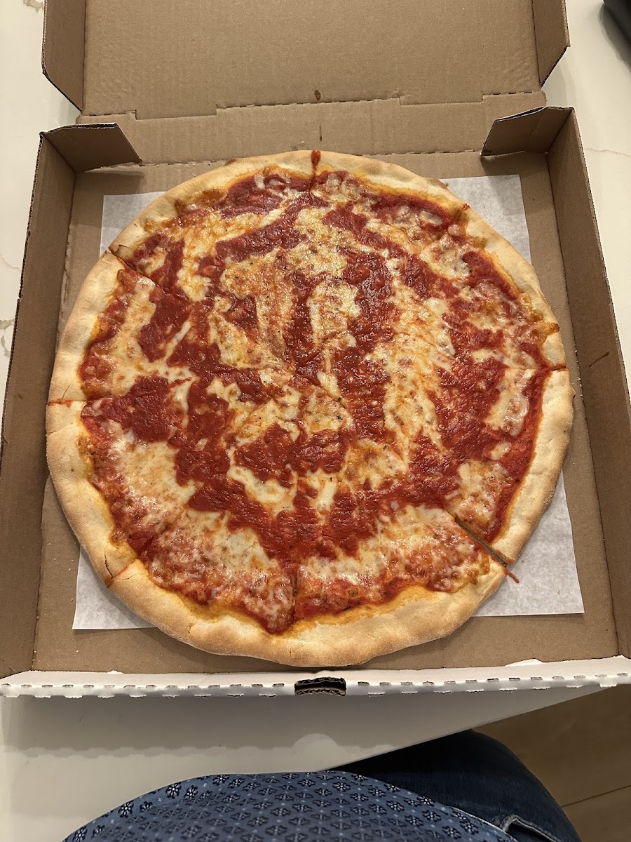 Lucas Pizza Photos 2
