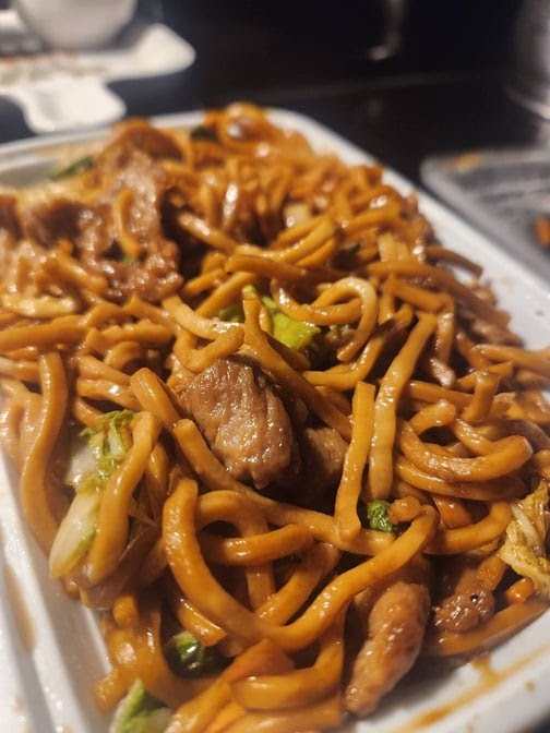 Lucky | Chinese Restaurant Photos 2