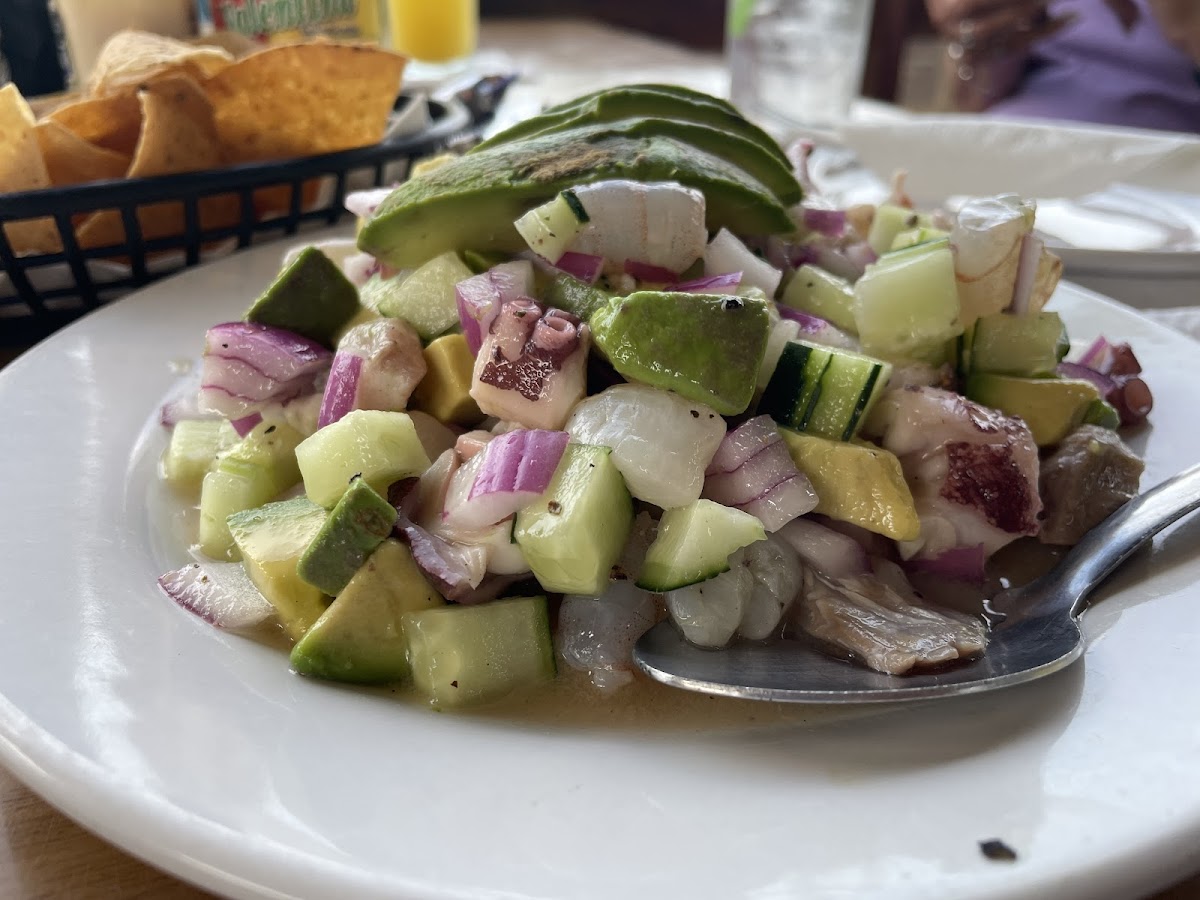 Lucky B's Cantina Grill Photos 2
