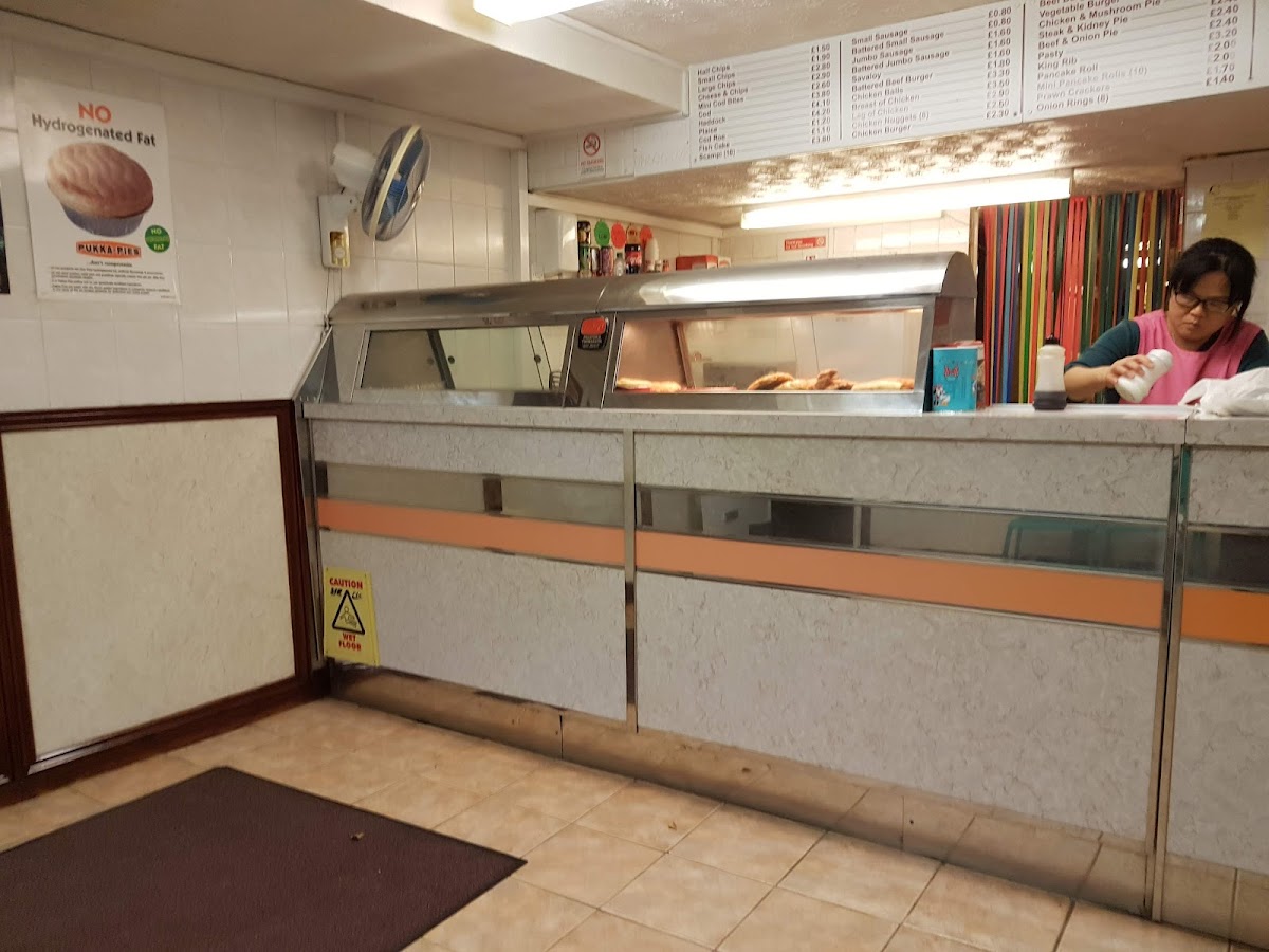 Lucky Fish Bar