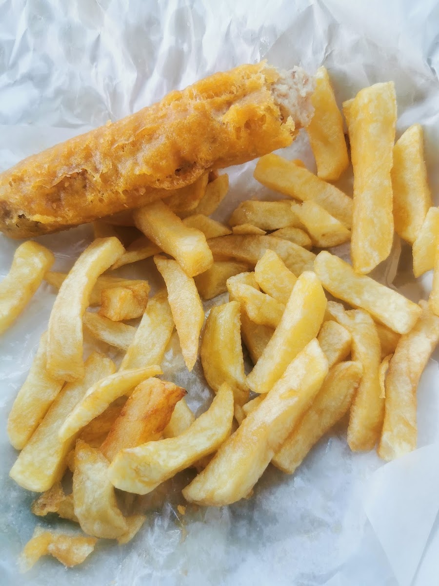 Lucky Fish Bar Photos 2