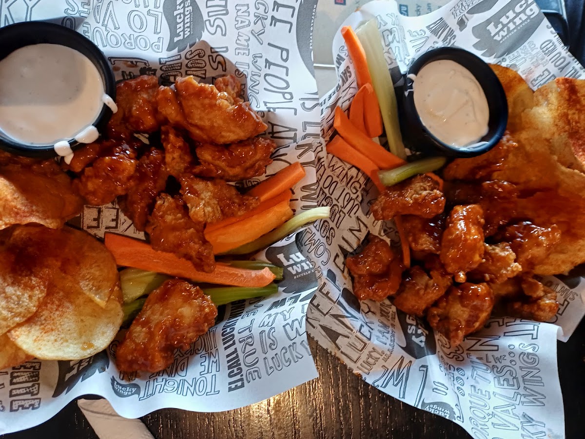 Lucky Wings Tangamanga Photos 2