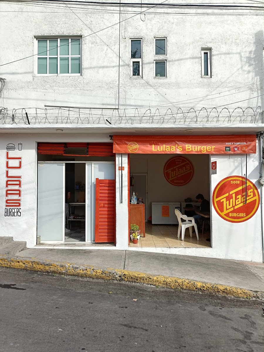Lulaa's Burger