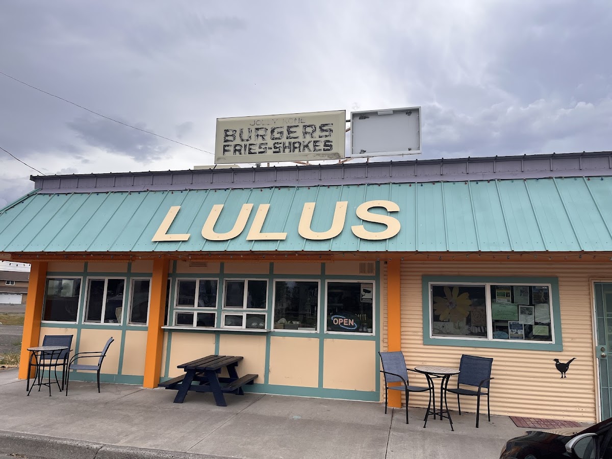 Lulu's Main St. Cafe