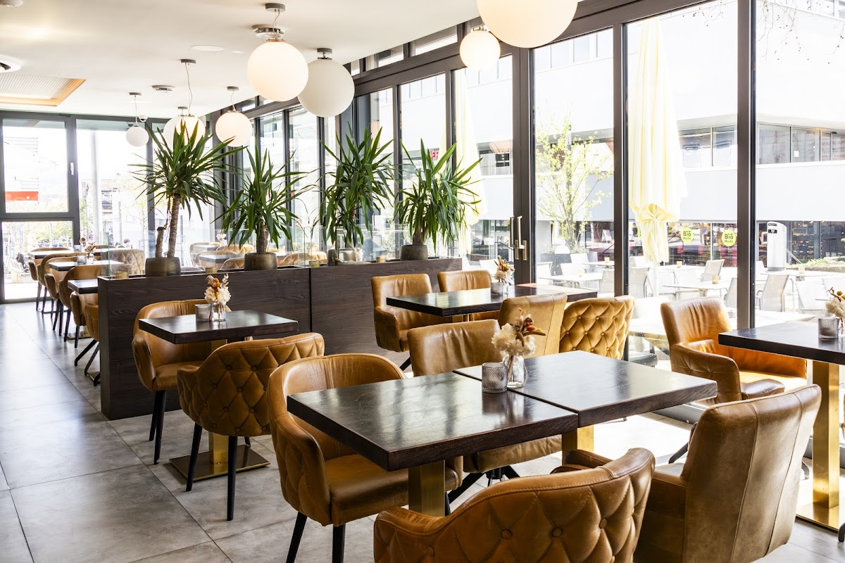 Lunar Fusion Kitchen & Bar