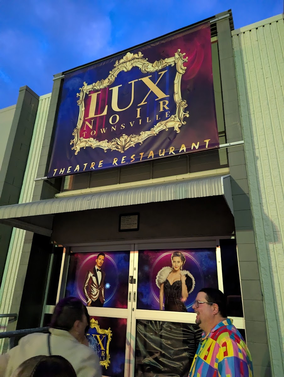 Lux Noir