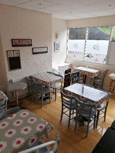 Lyn's Cafe Photos 2