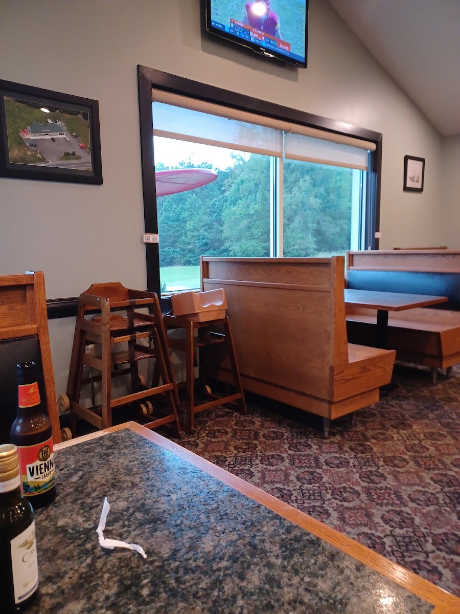 M & P Pizza Restaurant Photos 2