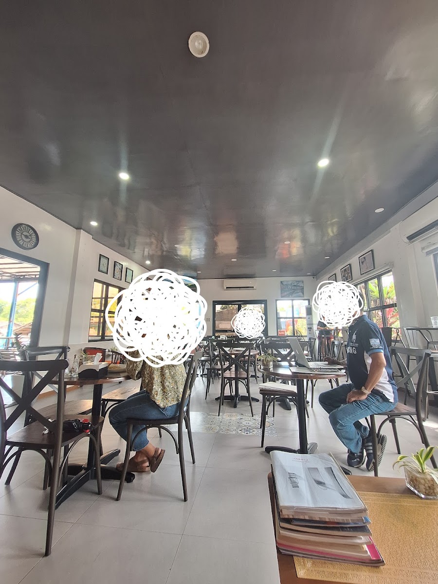 M1 Cafe Photos 2