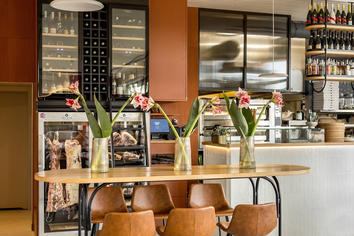M15 Restaurant Bar & Sauny