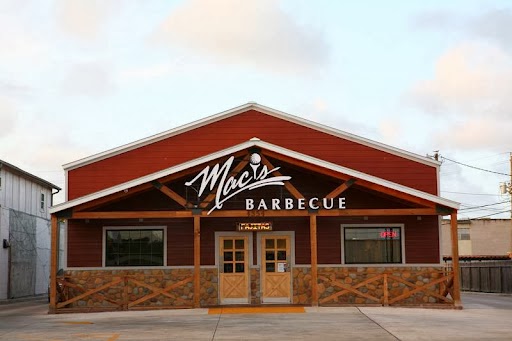 Mac's Barbecue #fore!