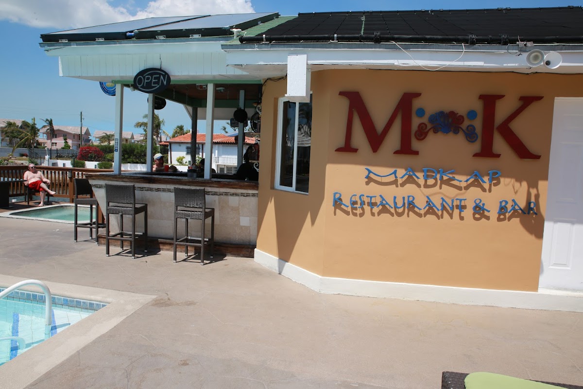 Madkap Restaurant & Bar