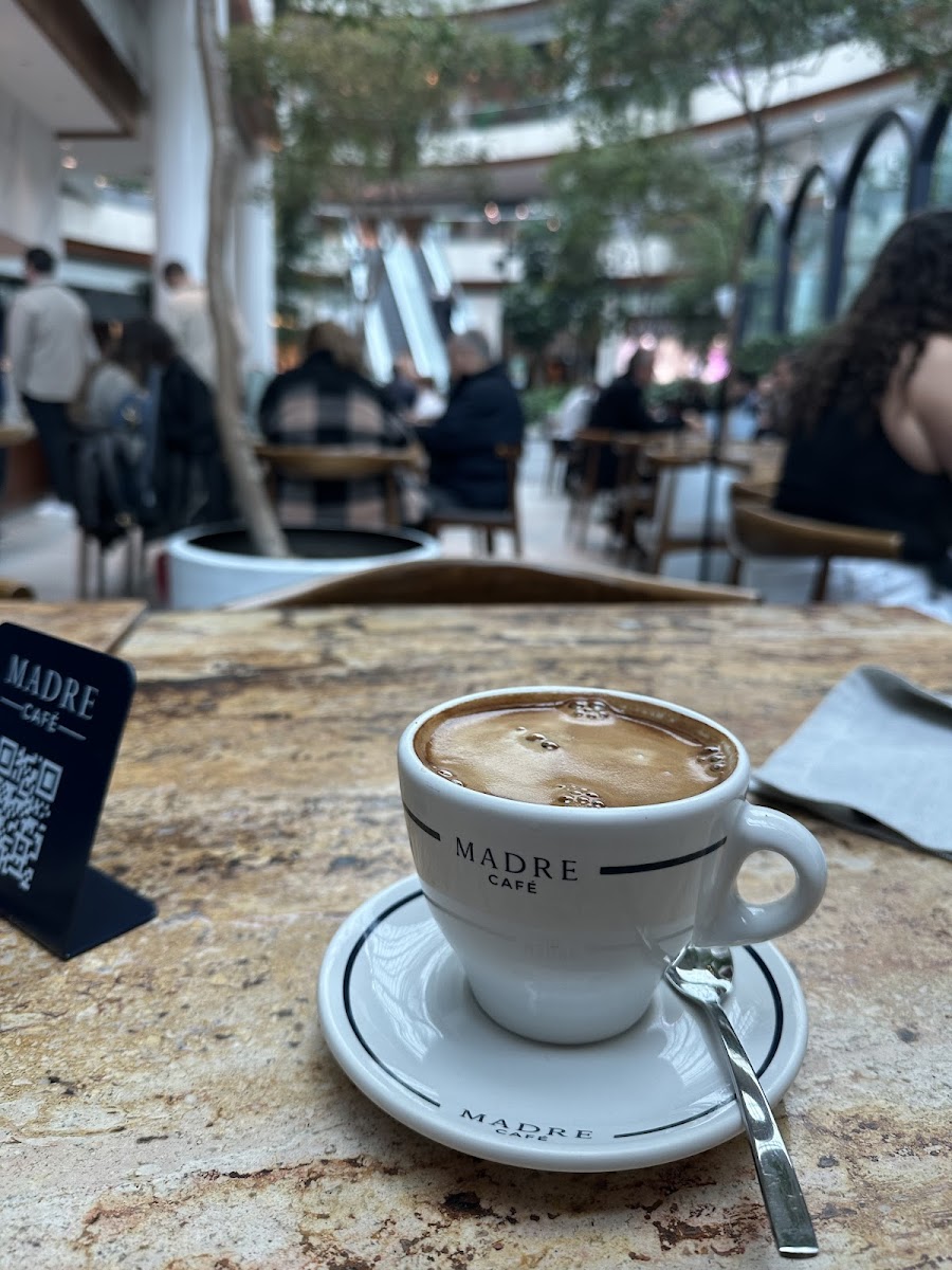 Madre Cafe Photos 2