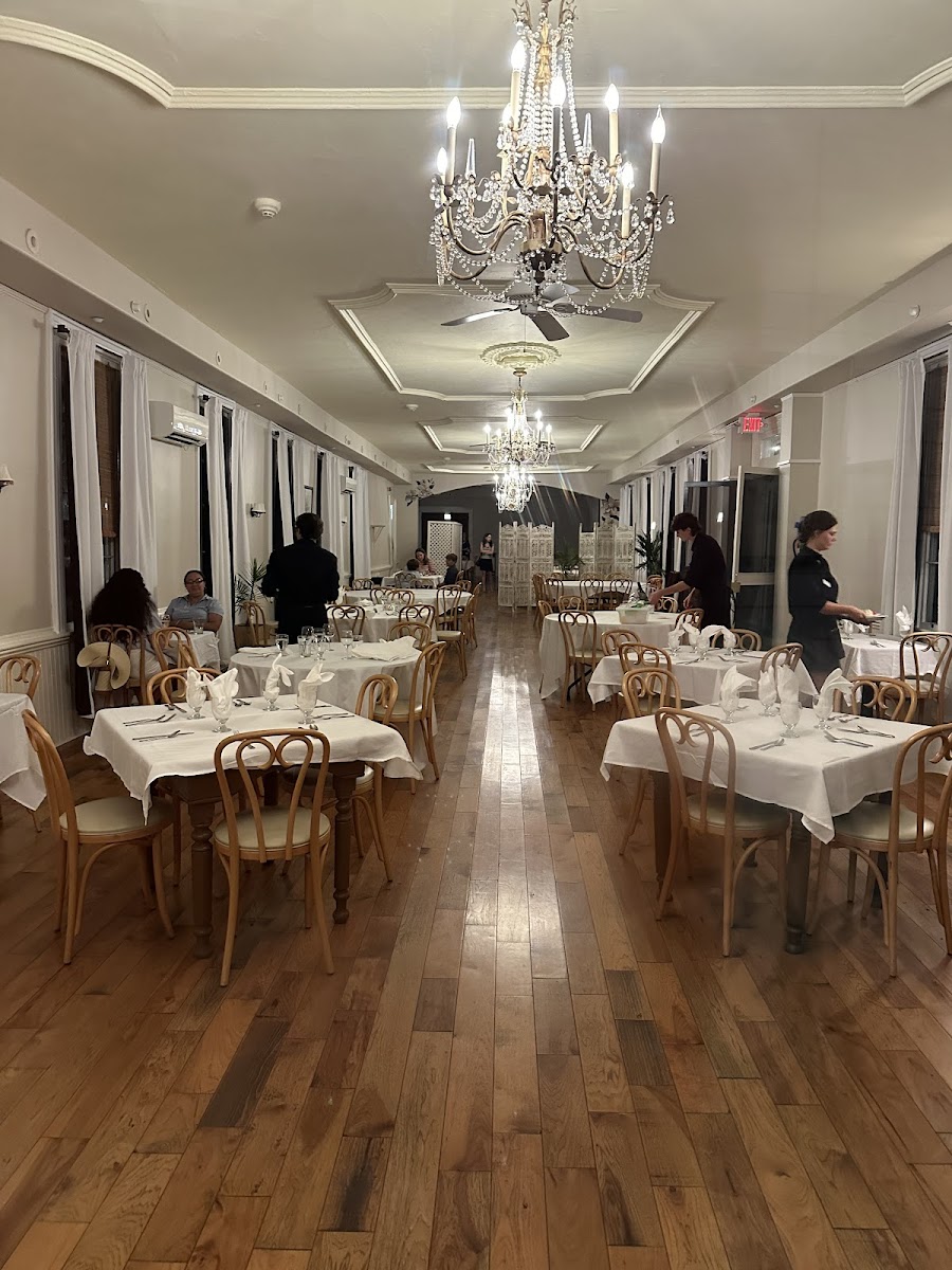Magnolia Room