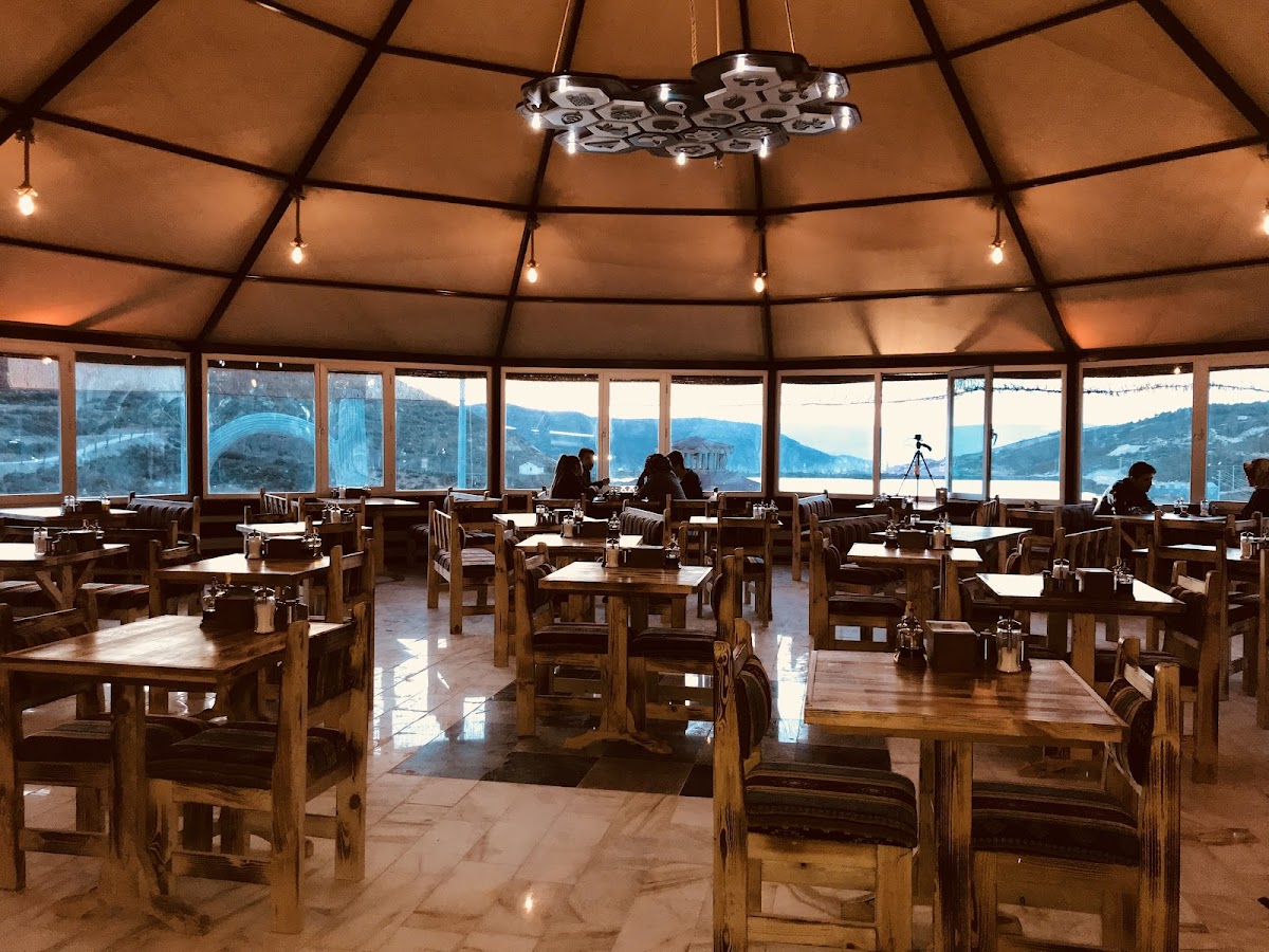 Mahmarı Obası Restaurant